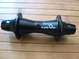 Superstar Oversrive Front Hub