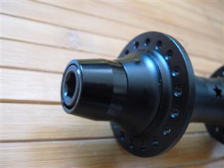 Superstar Oversrive Front Hub
