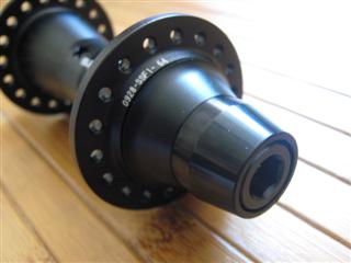 Superstar Oversrive Front Hub